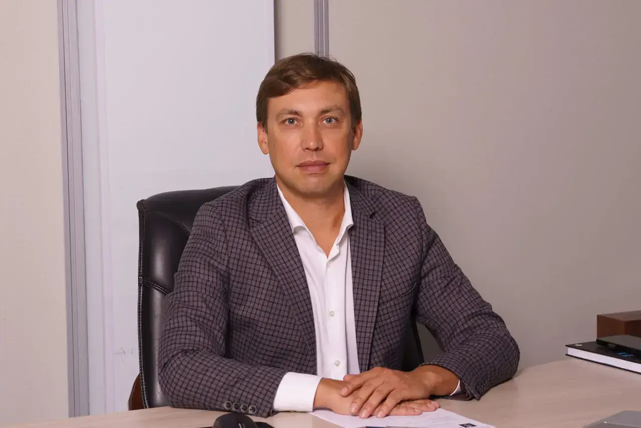 Юрий Воробьев Руководитель Ювикс Групп